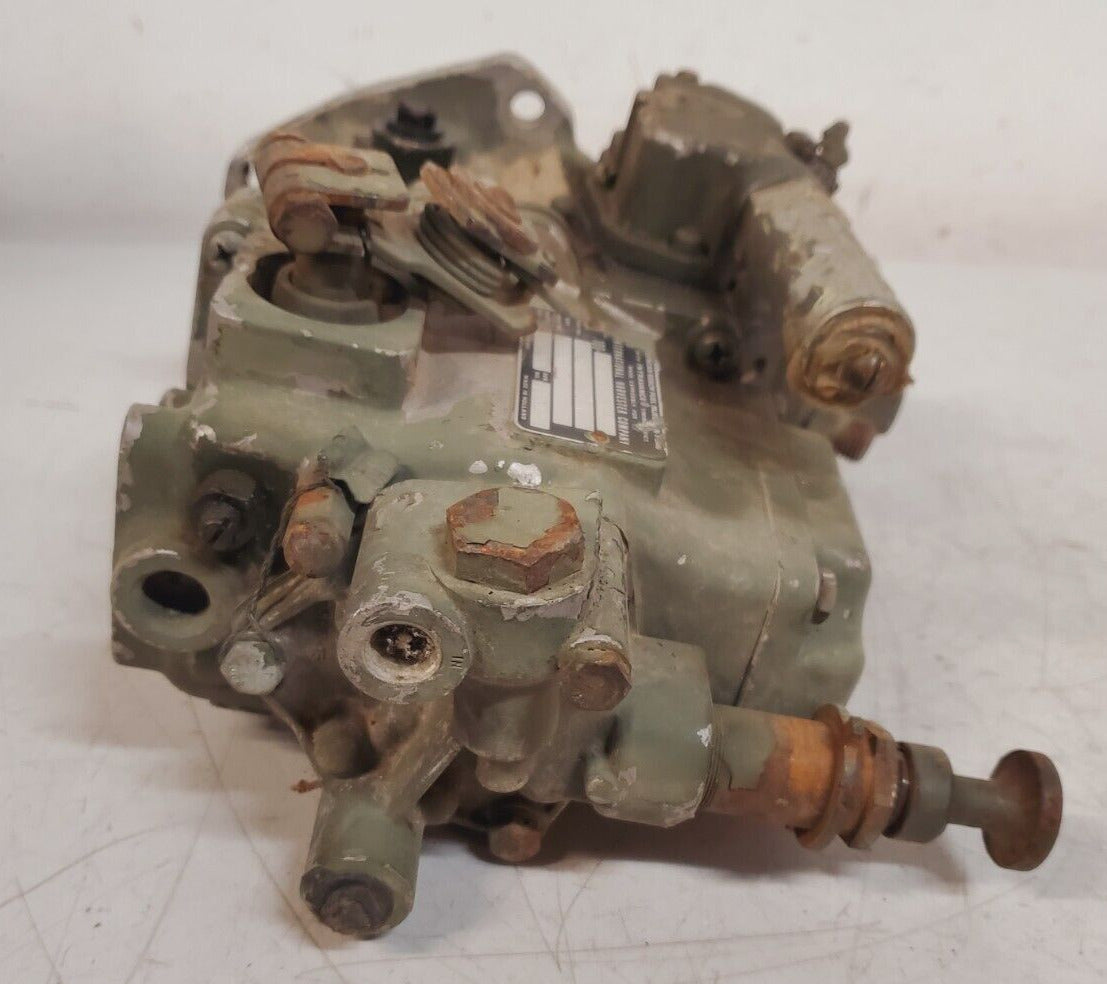 American Bosch Fuel Injection 691-022-C91 | 100-6A-100A 9555-A8 Slight Damaged