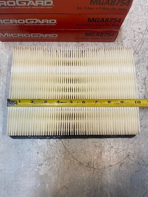 3 Quantity of Microgard MGA8754 Air Filters (3 Quantity)