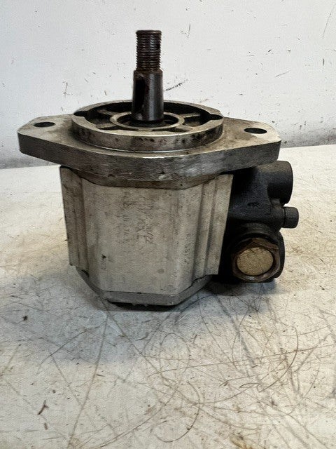 Saur Danfoss Hydraulic Motor Pump 551101101200 Heavy Equipment Component