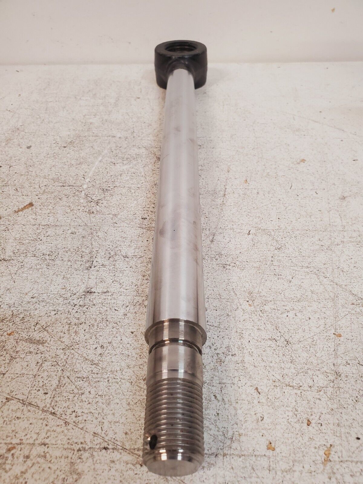 Cylinder Rod 3/4" OD | Overall Length 18-1/2" | Hole ID 1-3/8"