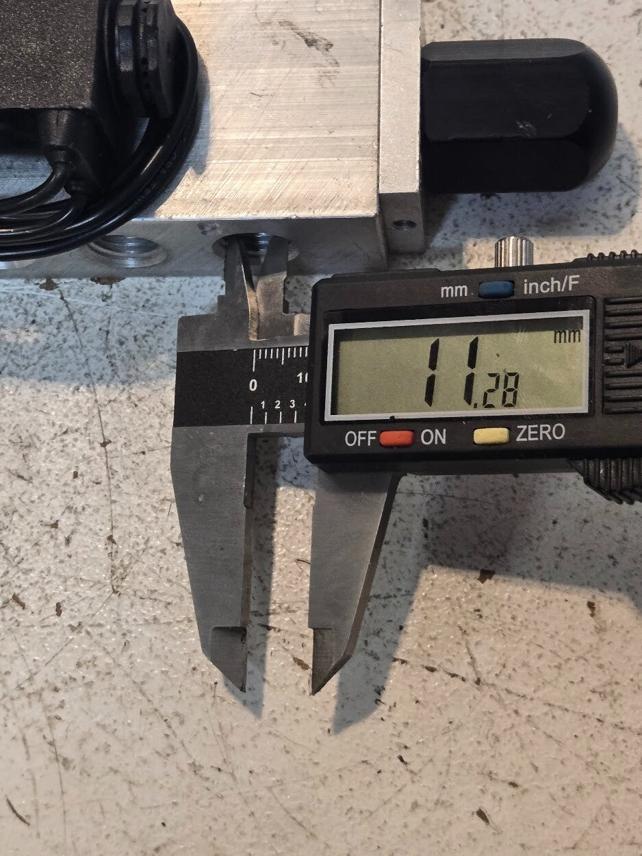 Ridewell Suspension Air Valve B2400-457 4003