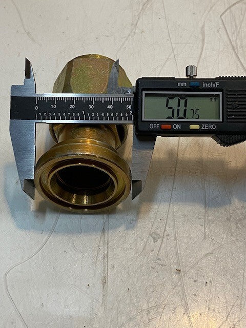 Hydraulic Hose Flange Coupling Fitting 1106-20 | 3-1/2" L 51mm OD 26mm ID