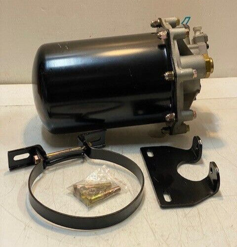 Air Dryer 59114C | 8-Bolt | 9" Diameter | 14" Long