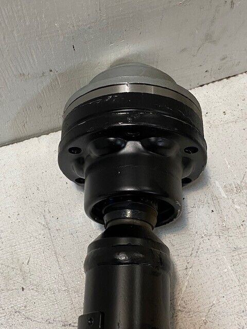 Detroit Axle DR-8 13728 | 20190123 Front Drive Shaft