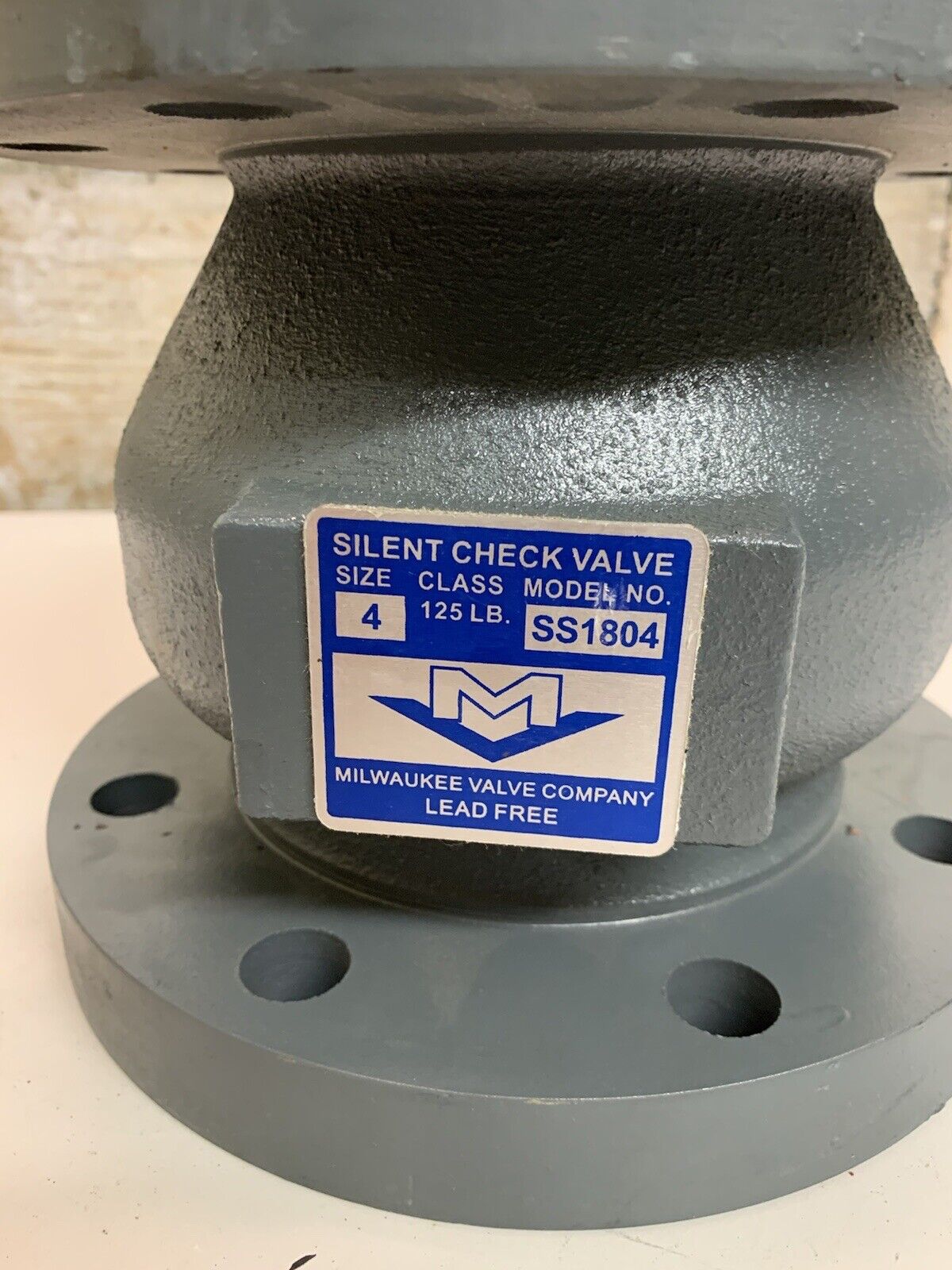 Milwaukee SS1804, 4” Silent Check Valve Flanged, 125Lb Class