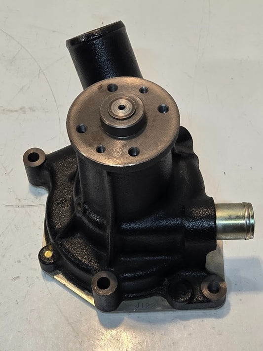 Water Pump J122 for Isuzu 4HK1 | 4x6.7mm & 2x4.9mm Impeller Drive Mounting Holes