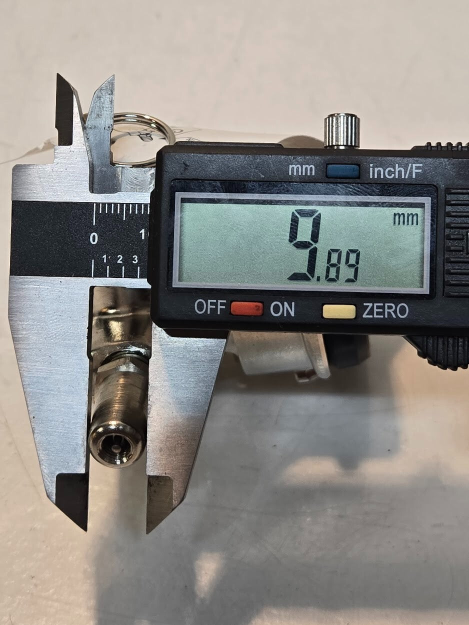 Perlick 40030 Mk20 Low Profile Keg Coupler | 6.8mm and 9.9mm Barb Couplers