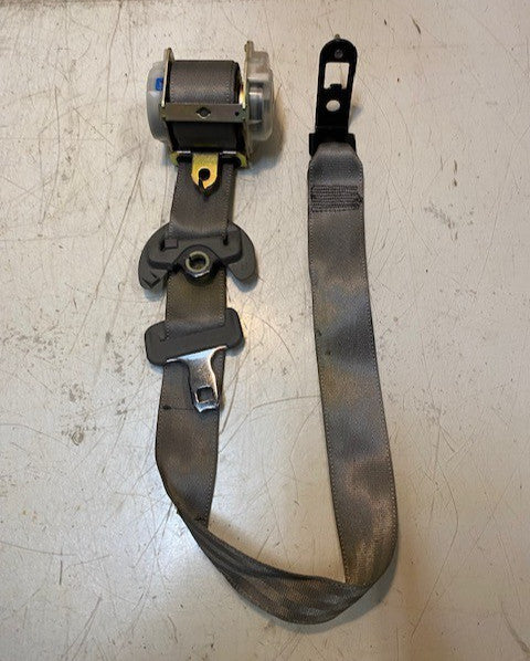 Toyota Car Seat Belt Assembly A0186 | 2434A | 53871B | 53779F TD168