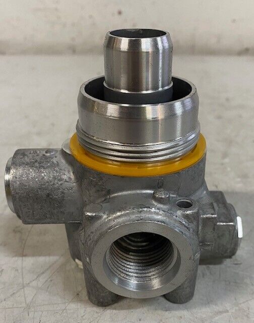 Donaldson P170773 Filter Head Assembly