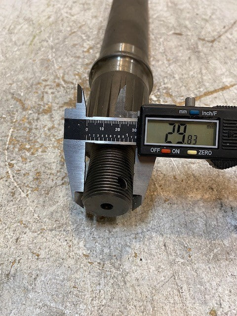 Driveshaft 15-Spline 30mm End 8-Spline 40 mm End 15-1/4" Long 50mm OD