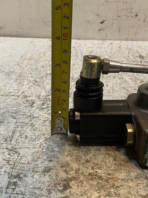 Matricola Hydrocontrol Hydraulic Valve 000664130 | 7495 | HC-D2