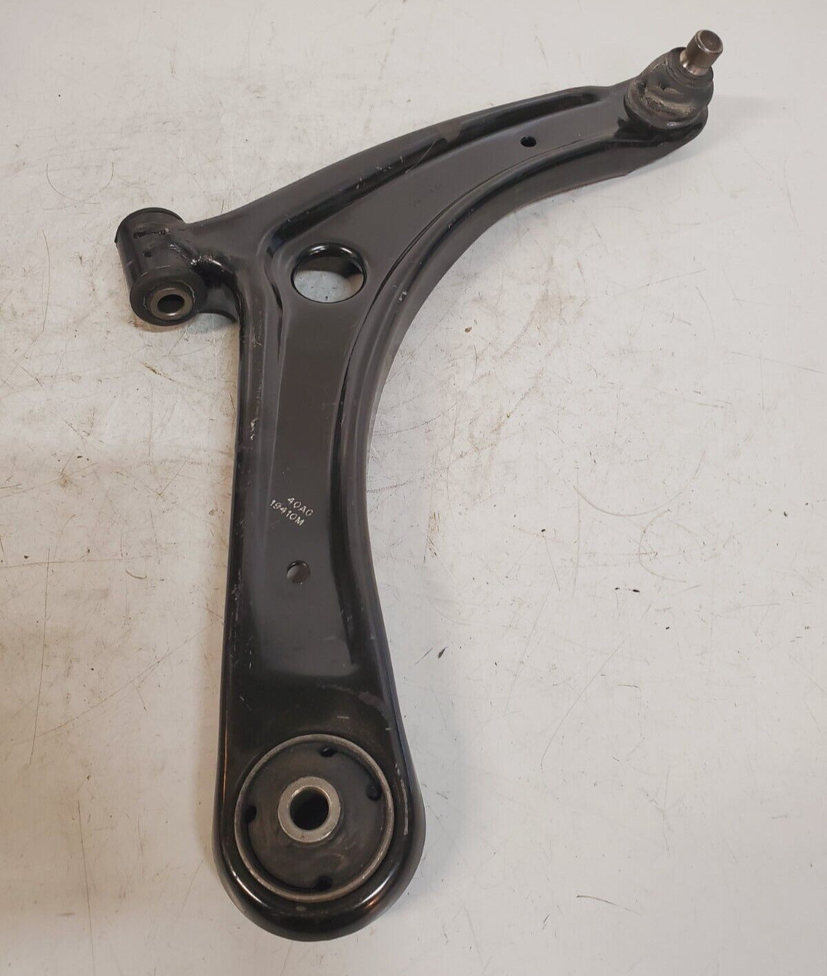 Suspension Control Arm 40AC | 19410M | 174 10