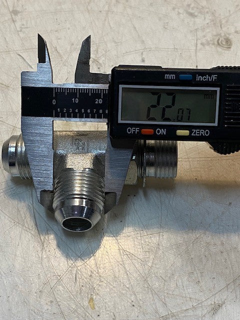 Parker 429335 Hydraulic Tee Adapter Fitting 22mm Thread 12mm ID
