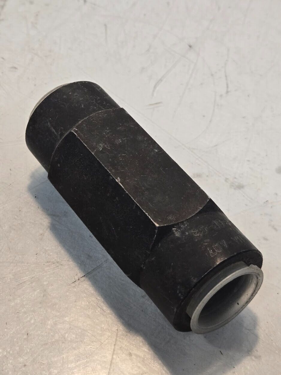 Check Valve CP-6P-05 | LHA A07 | 3.5" Long | 36 mm Hex | 3/4" NPT Thread Size