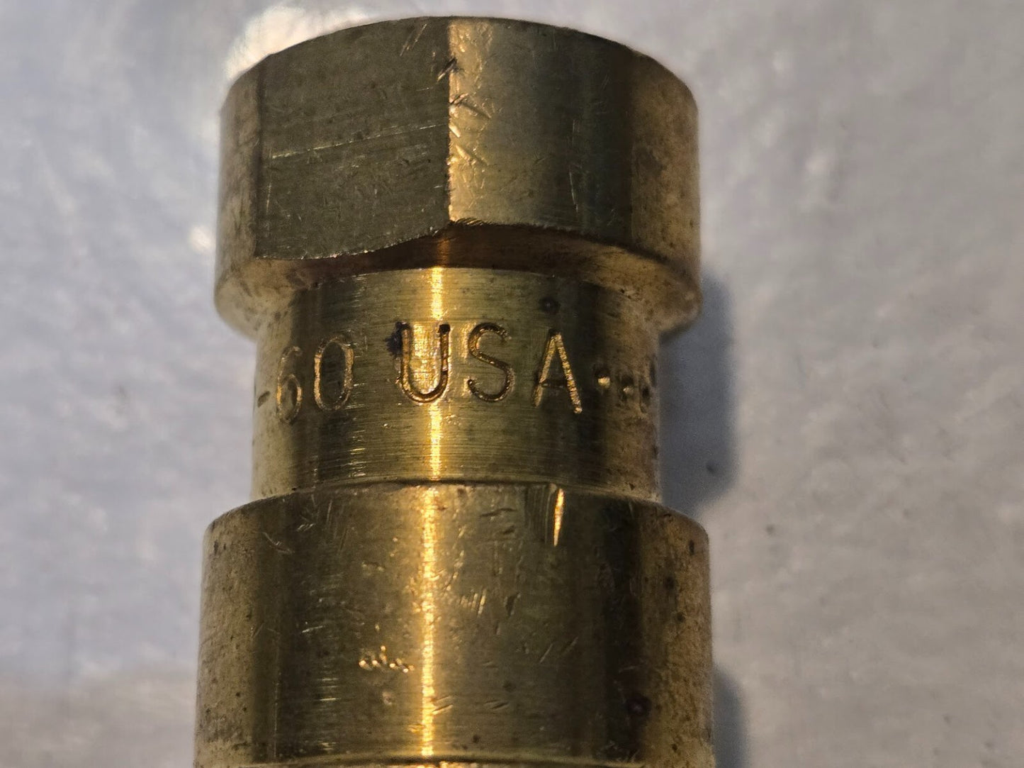 3 Quantity of Parker BH2-60 Hydraulic Quick Connect Fittings 1/4-18 NPFT (3 Qty)