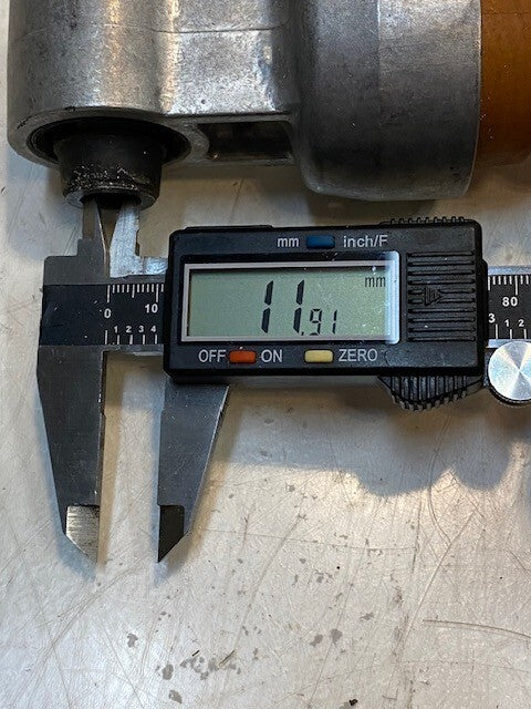 Shock Absorber 71330E | B2D04 | 21" Long 51mm OD 12mm Bore