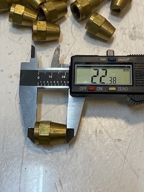 38 Quantity of Brass Flared Tube Hex Nuts 22mm L 11mm ID 8mm Nose (38 Quantity)