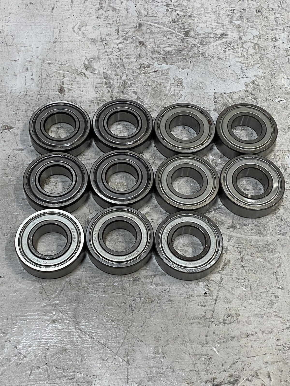 25 Pack Of SST 6205Z Deep Groove Ball Bearings 15x25x52mm (25 Pack)