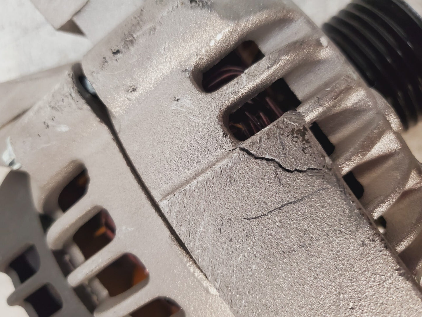 Delphi Alternator DL8100-6-7 | 8249607D | 02 06 247