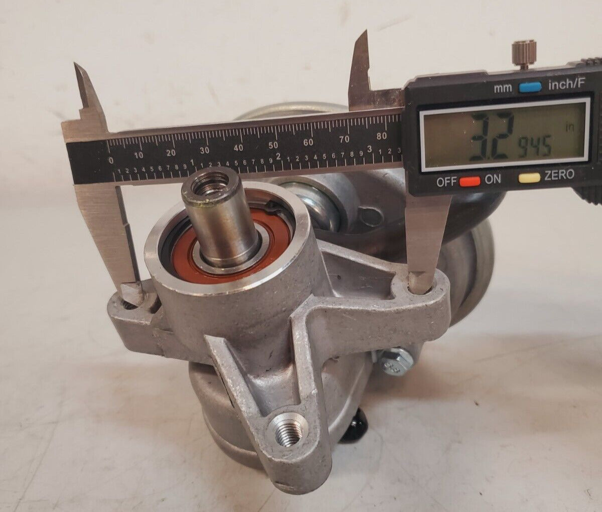 Vacuum Pump Part 215-115 | 370 | 6203D | WBD