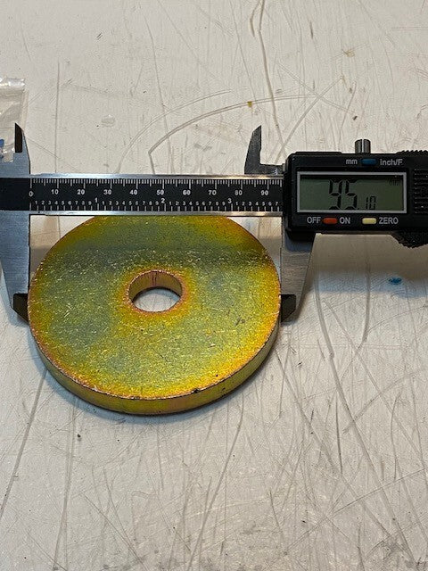 2 Qty of New Holland Washers 86599521 | 95mm OD 20mm Bore 10mm Thick (2 Qty)