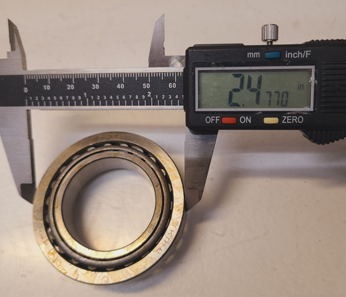 4 Quantity of KMM Tapered Roller Bearings K018 | C-0701 (4 Qty)