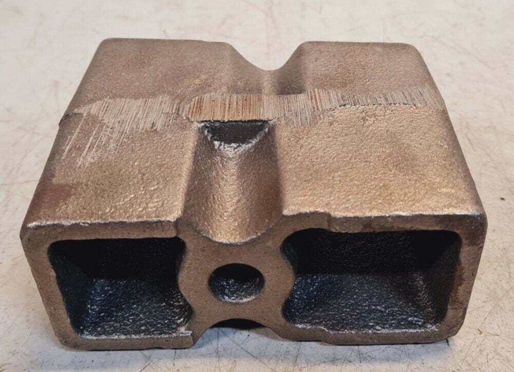 Skyjacker Rear Block 5.5" Off-Center Pinned RB255