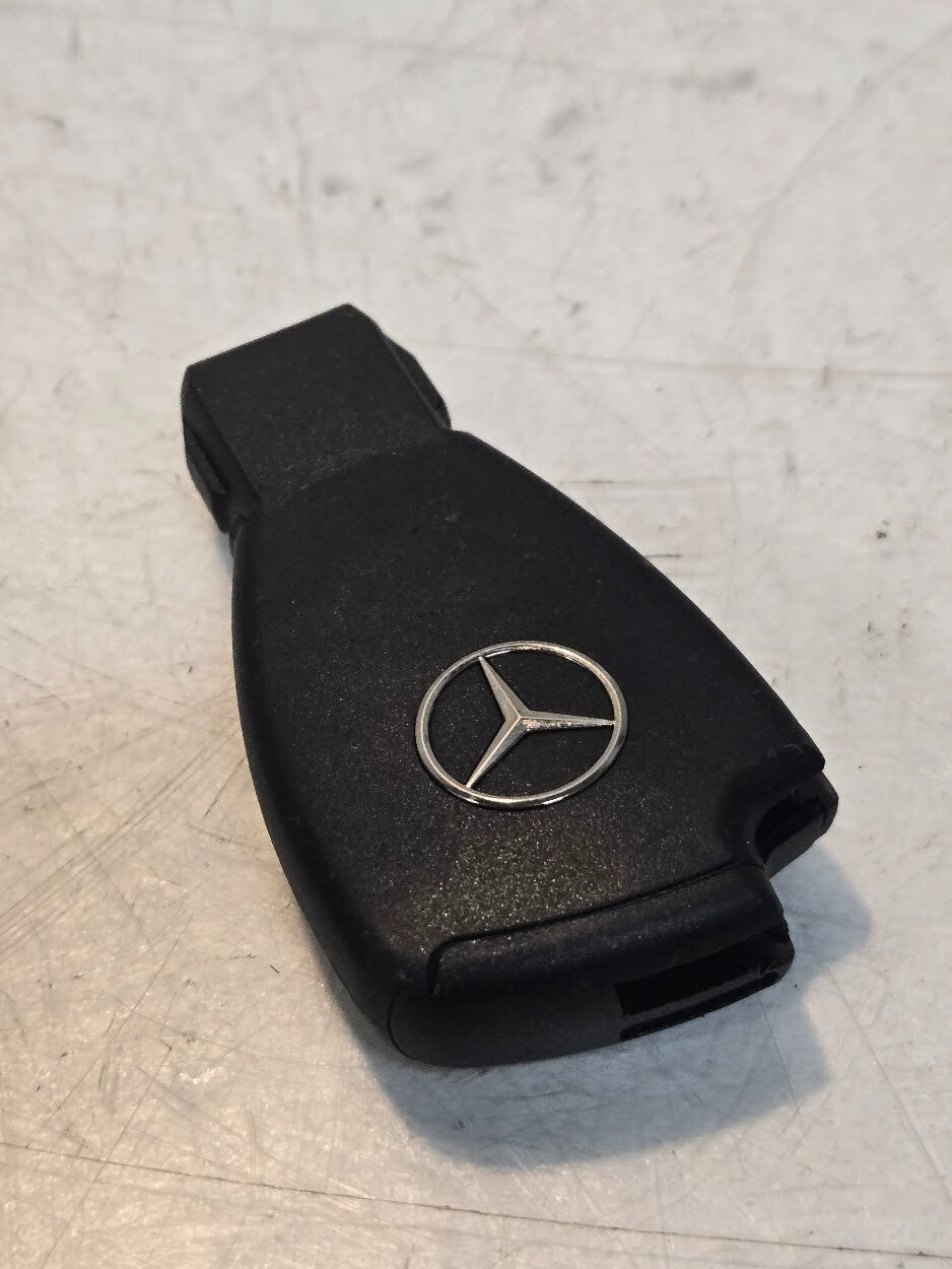 7 Quantity of Mercedes-Benz Smart Key Fob 3+1 Buttons | No Key Blade (7 Qty)