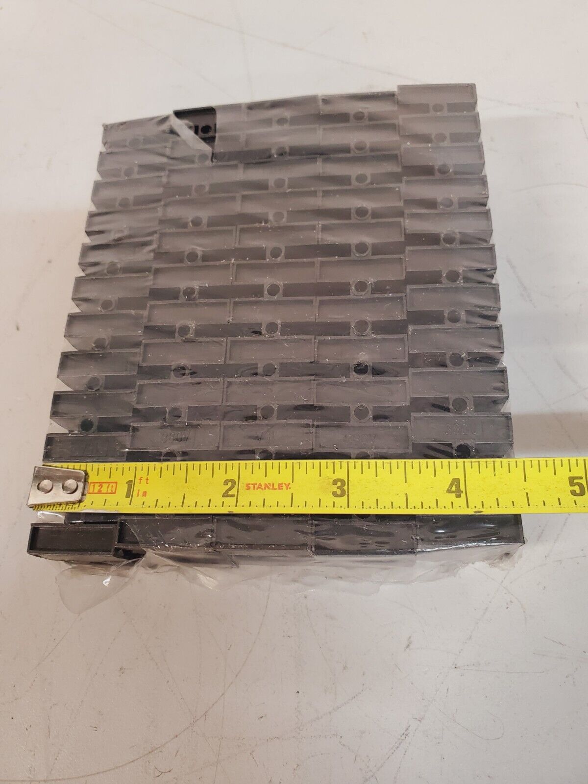 10 Qty. of Werit 12 Bank Wire Connectors Screw Terminal Block 15A 380V (10 Qty)