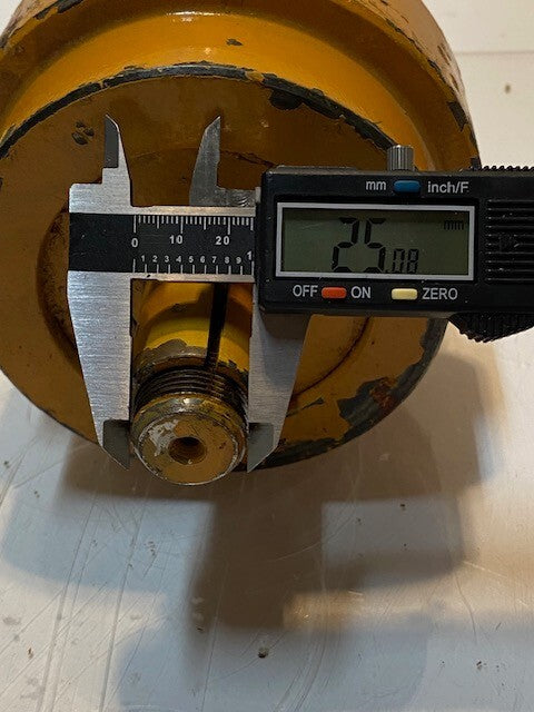Top Carrier Roller 122501A1 | 25mm Thread 6-1/2" Long 5-3/4" Dia.