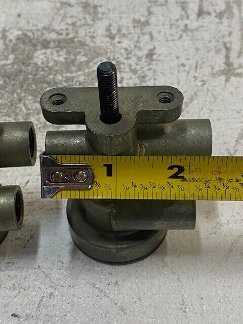 2 Quantity of Maxibrake 1A1002-28 Control Valves 104432 (2 Quantity)