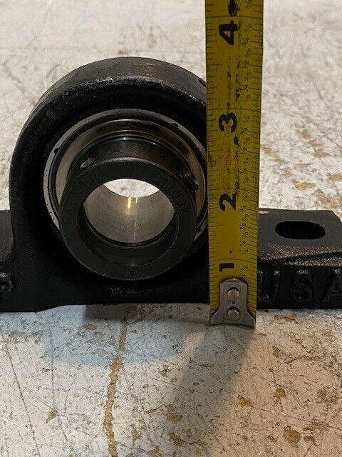 AGRI RAK 1 1/4" R Cast Iron Pillow Block 1-1/4" Bore w/ 62mm Outer