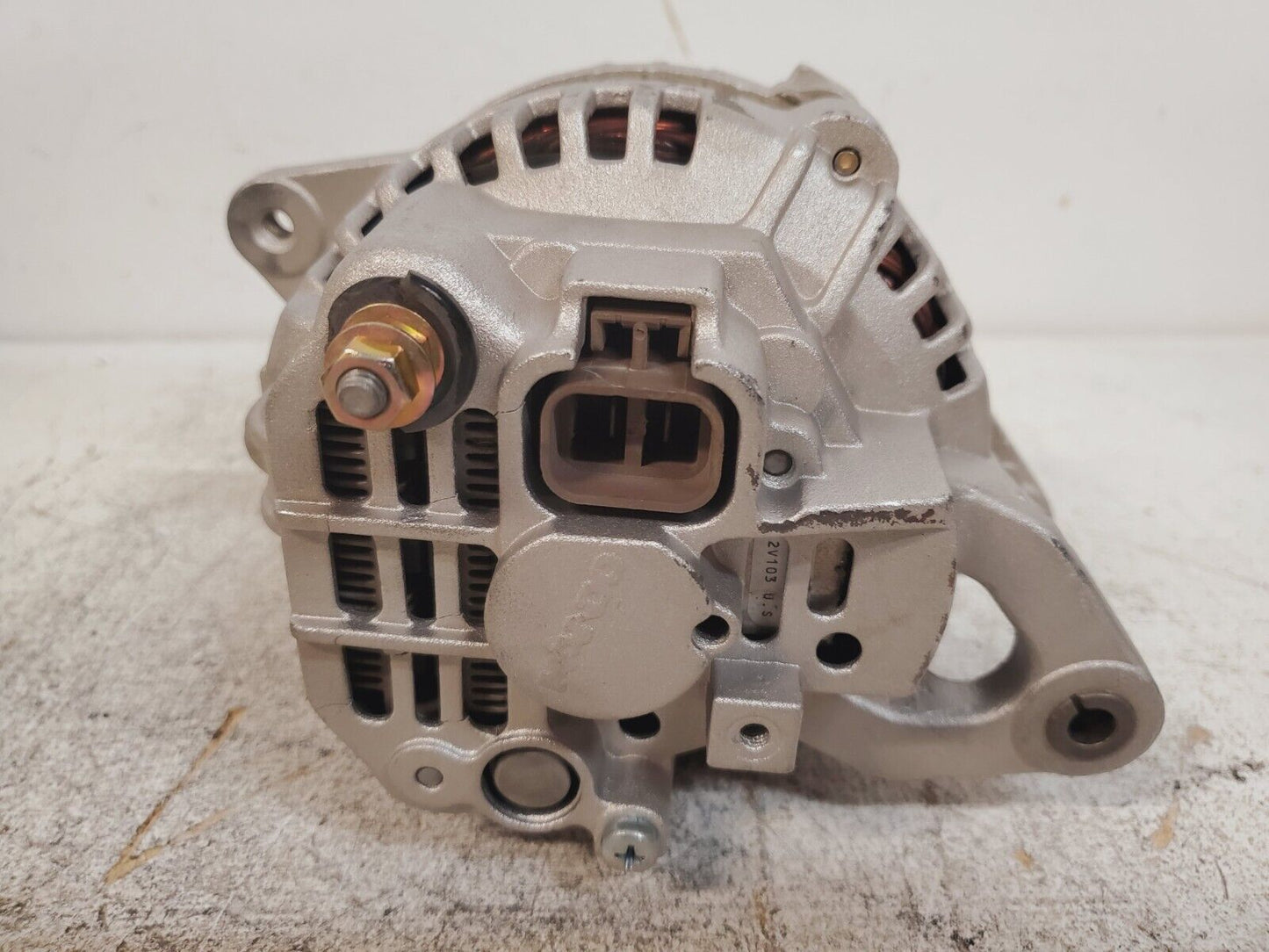 World Class Remanufactured Alternator 14879 32 | J305 | #2