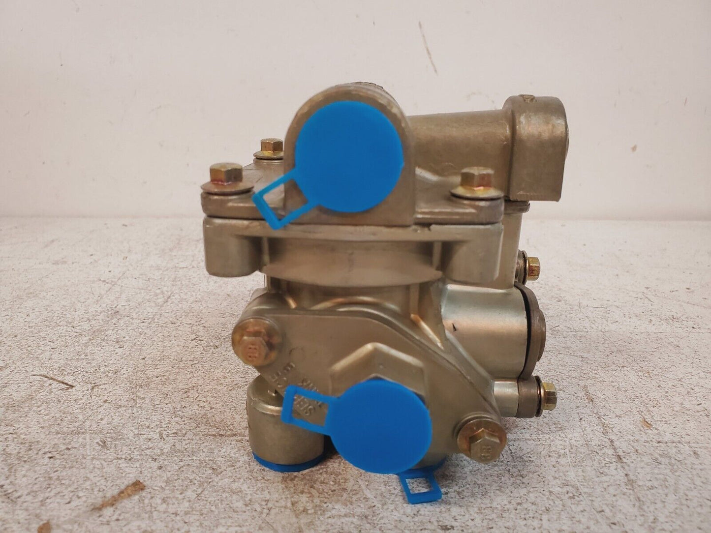 Heavy Duty Trailer Valve Type RT-4