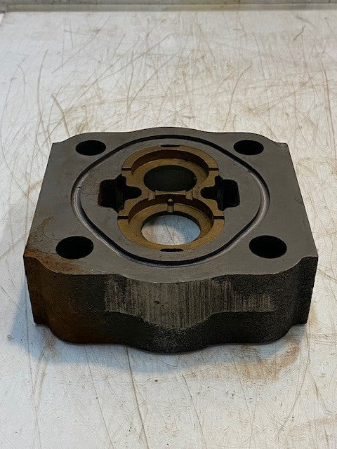 Hydraulic Gear Pump Housing End Cover Component 4-Bolt 5-1/2" x 5-1/4" x 1-3/4"