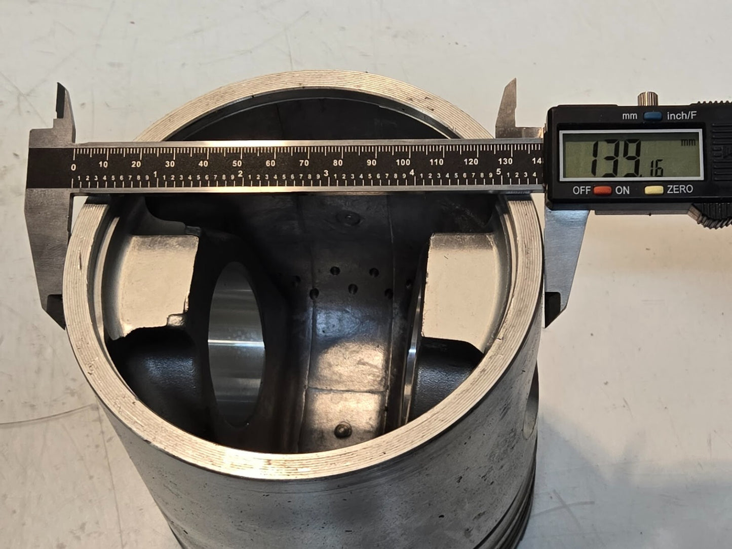 Cummins Tritech Plus Piston 3095062 | 1229 | 04711 1721 | 3043550 | 139LB