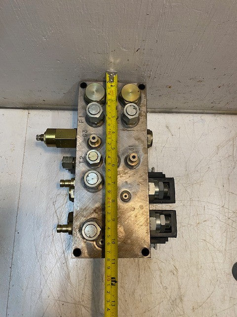 Vickers Hydraulic Lubrication Valve Manifold Block Assembly 02-178028