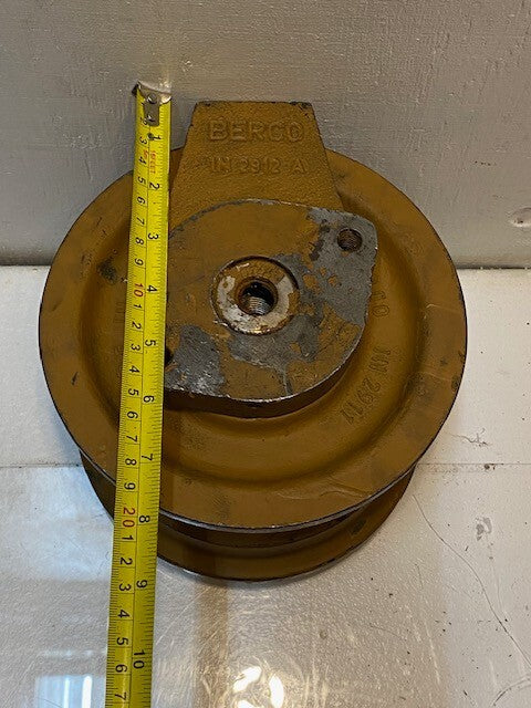 Berco Track Roller IN 2912 A | IN 2911 | 7-1/2" Long 8" Dia.