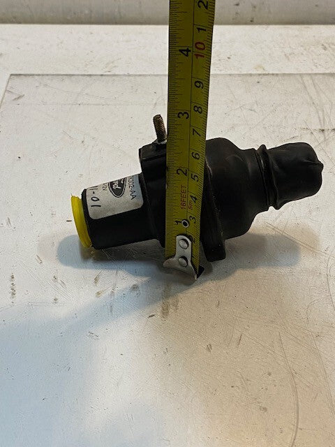 NOS Ford Eaton Adapter E2HT-17K302-AA | 12V | GG-12V