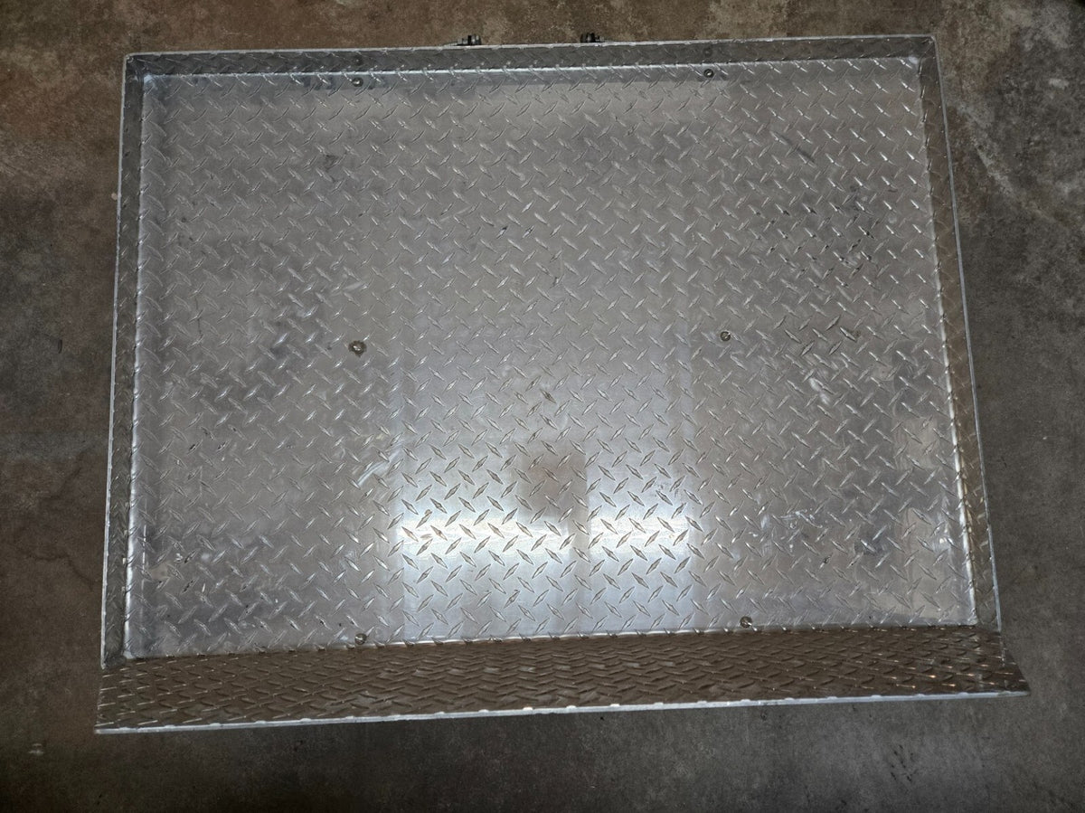 Diamond Plate Golf Cart Bed | 44" x 32" Bed | 8mm Mounting Holes | 3/8" Bolts