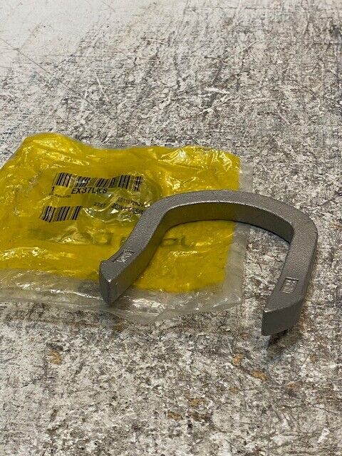 John Deere EX37LKS Tooth Retainer 37LKS