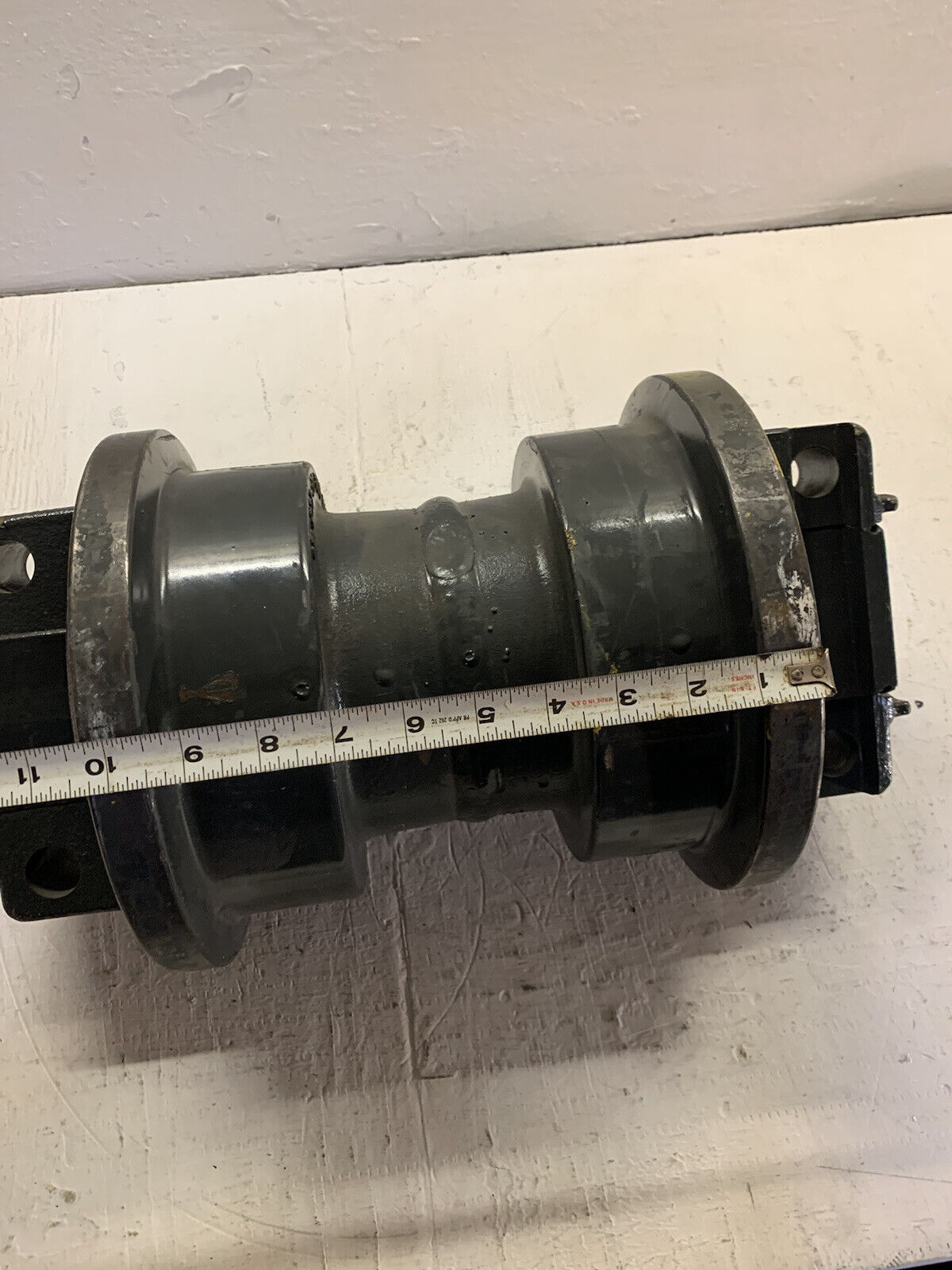 208-30-11610 Cat Roller GP-SF Track Single Flange M122