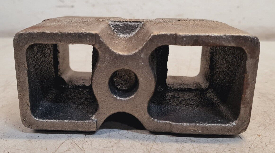 Skyjacker Rear Block 5.5" Off-Center Pinned RB255