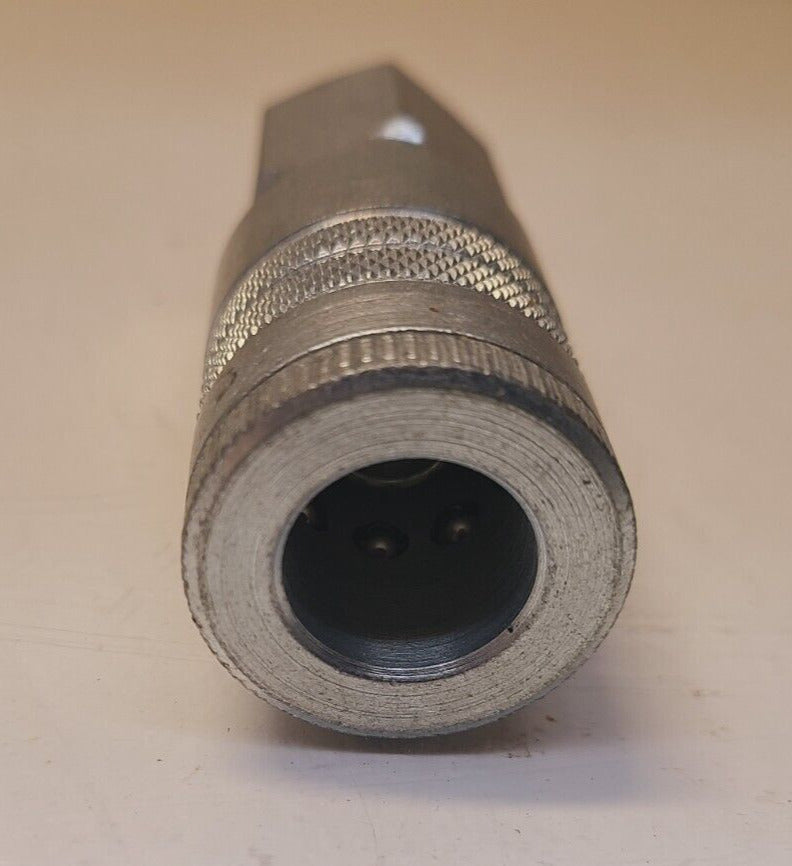 4 Quantity of Quick Connect Couplers 1/2" Female NPT x 1/2" Body (4 Qty)