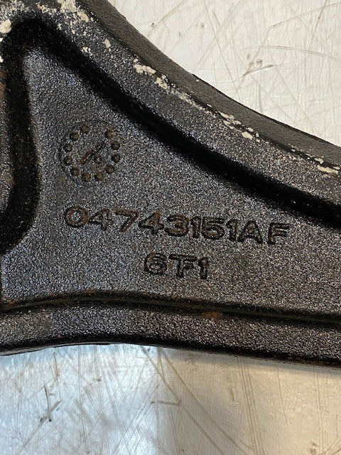 MOPAR Front Left Control Arm (Driver Side) 4743151AF for 04-08 Chrysler Pacifica