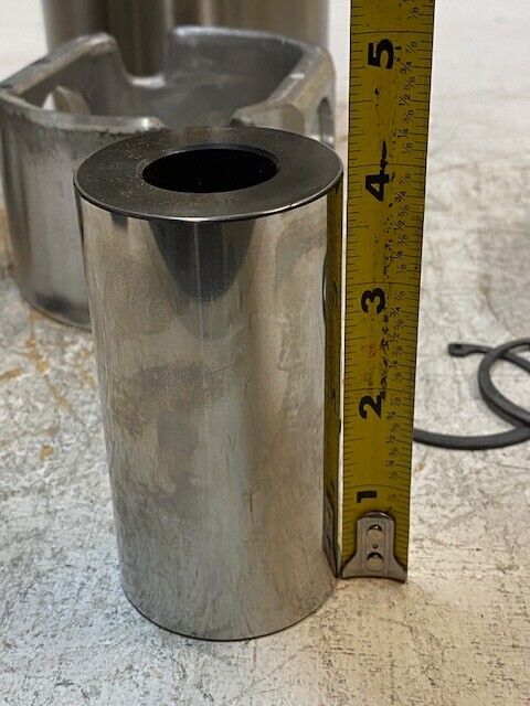 Cummins Piston & Cylinder 3896030 | 3800256 | Pictured Parts Only