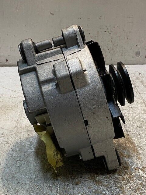 Duralast Remanufactured Alternator DL7521 | 3755791-6 | 05305