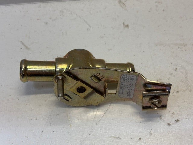 Heater Control Valve Cable-Operated 5/8" | HV029185 | H38C-2220-030 | AM089608