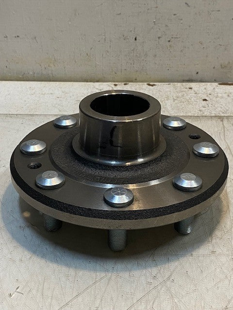 8-Bolt Rear Axle Wheel Hub 8x152mm Bolt Pattern 7-1/2" Dia. 41mm Bore 6-Spline