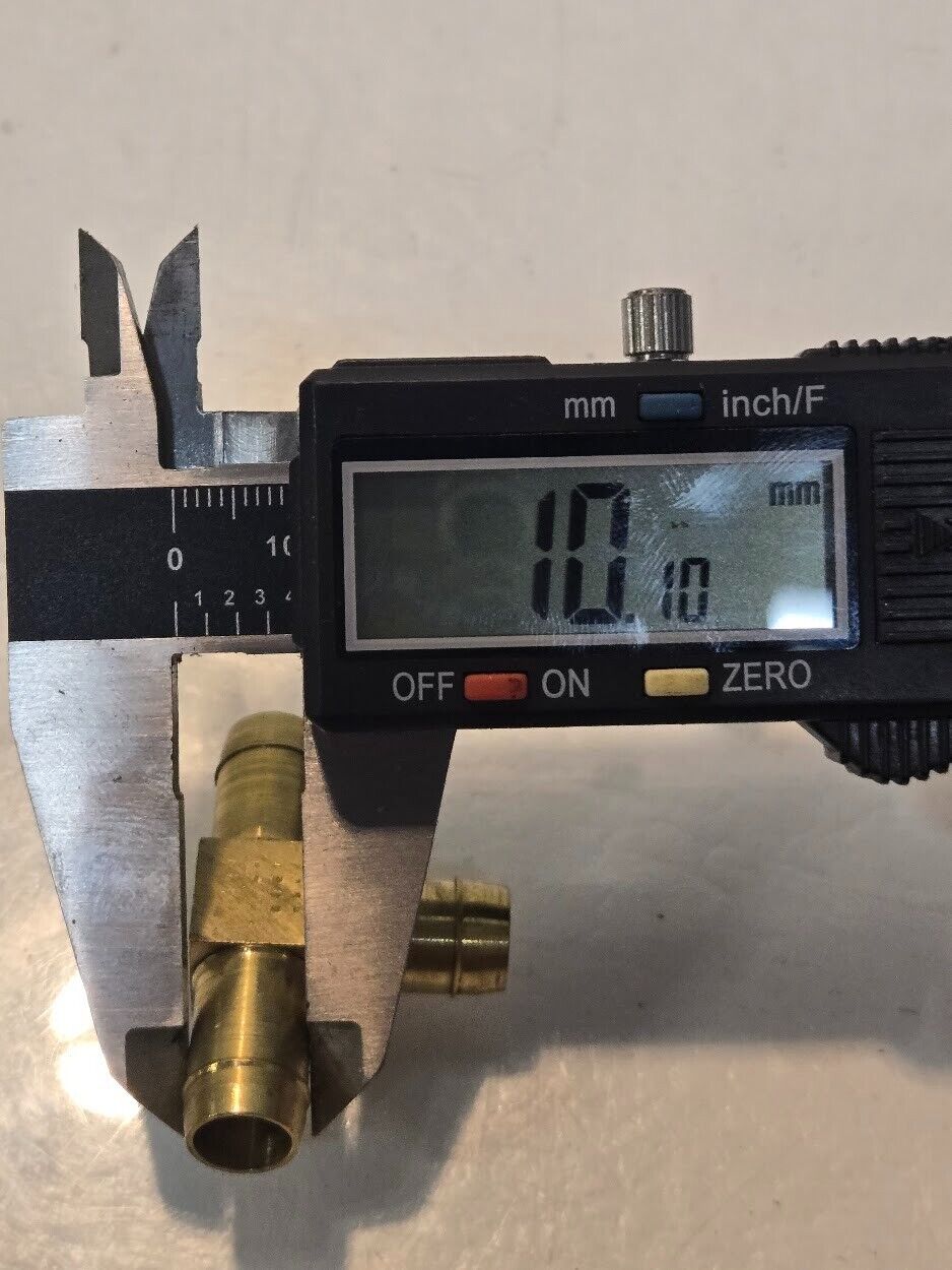 5 Quantity of Couplings Co. 1/2 Poly Tee P125F | 376654 | 720807612588 (5 Qty)